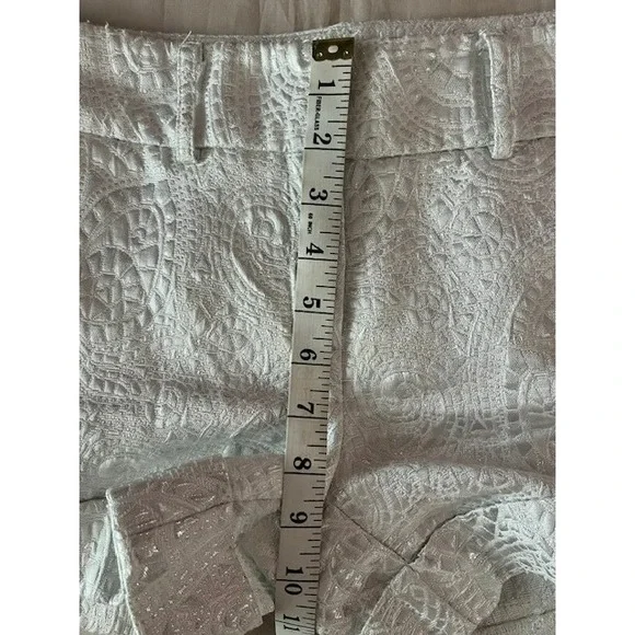 New York & Company Metallic Shorts Women's Size 4 White Silver Dressy Pockets - Picture 9 of 16